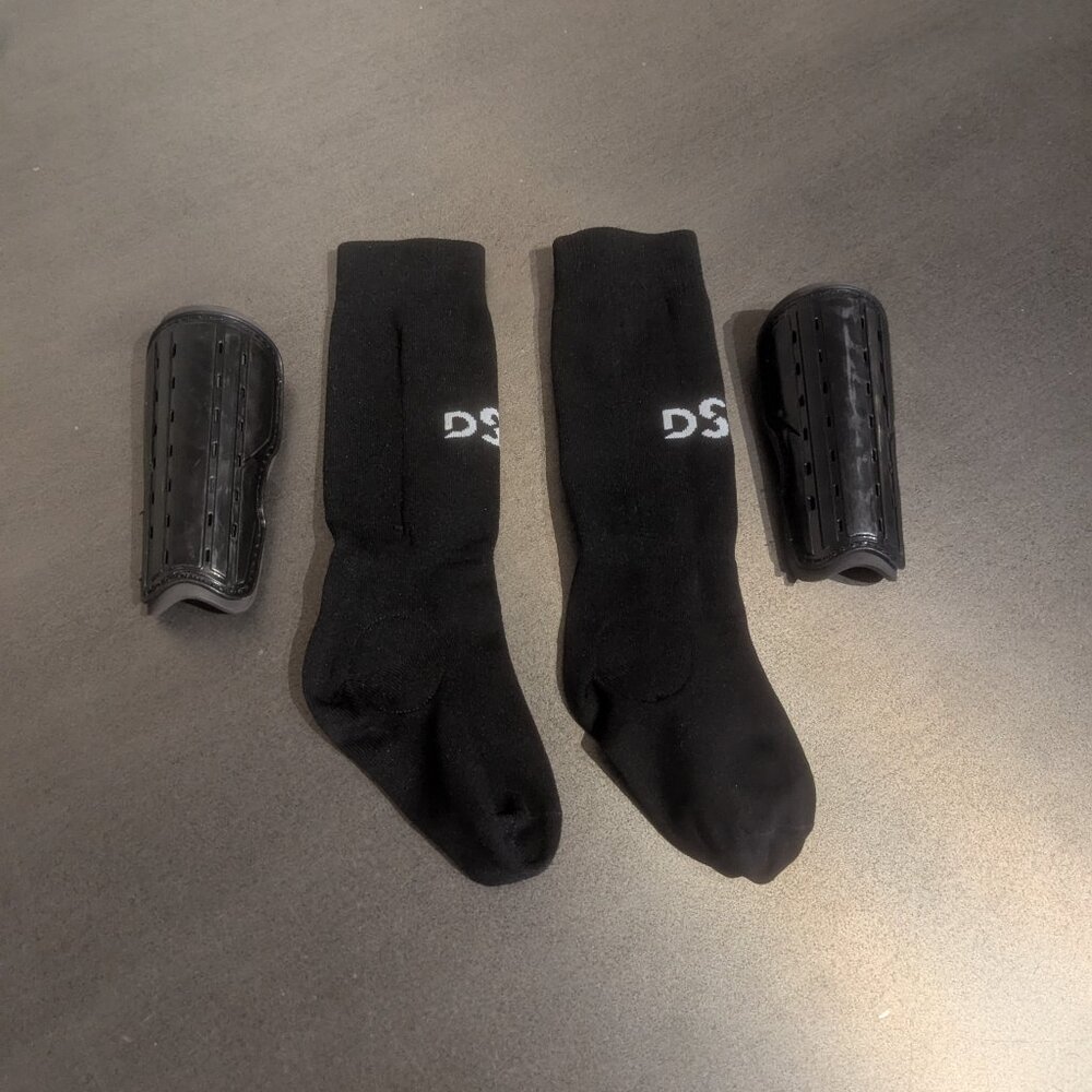 DSG Shin Socks with Shin Guard Insert Ankle Pads Small - 3/$10